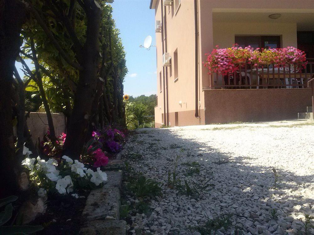 فندق بنسيون إيفانكا باراك Međugorje المظهر الخارجي الصورة